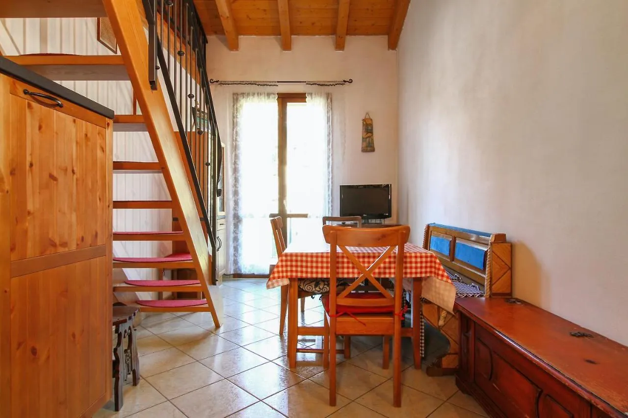 Cozy Apartment In Riolunato With Mountain View Italië