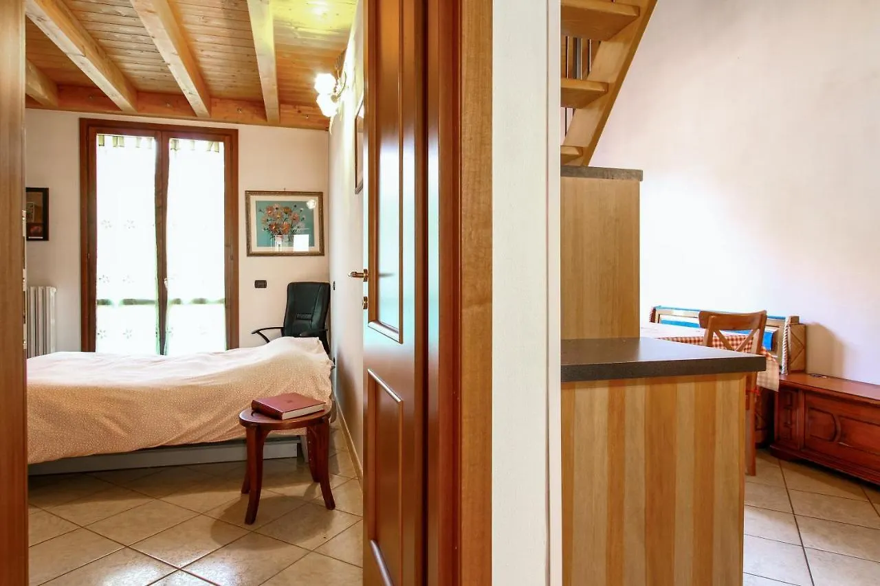 Cozy Apartment In Riolunato With Mountain View 0*,  Italië